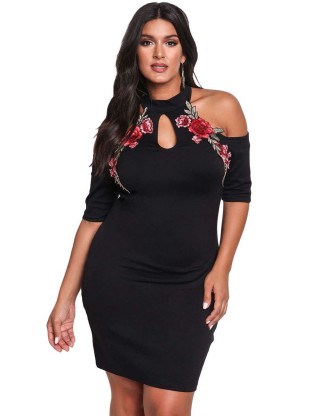 Plus Size Rose Embroidery Black Mini Dress